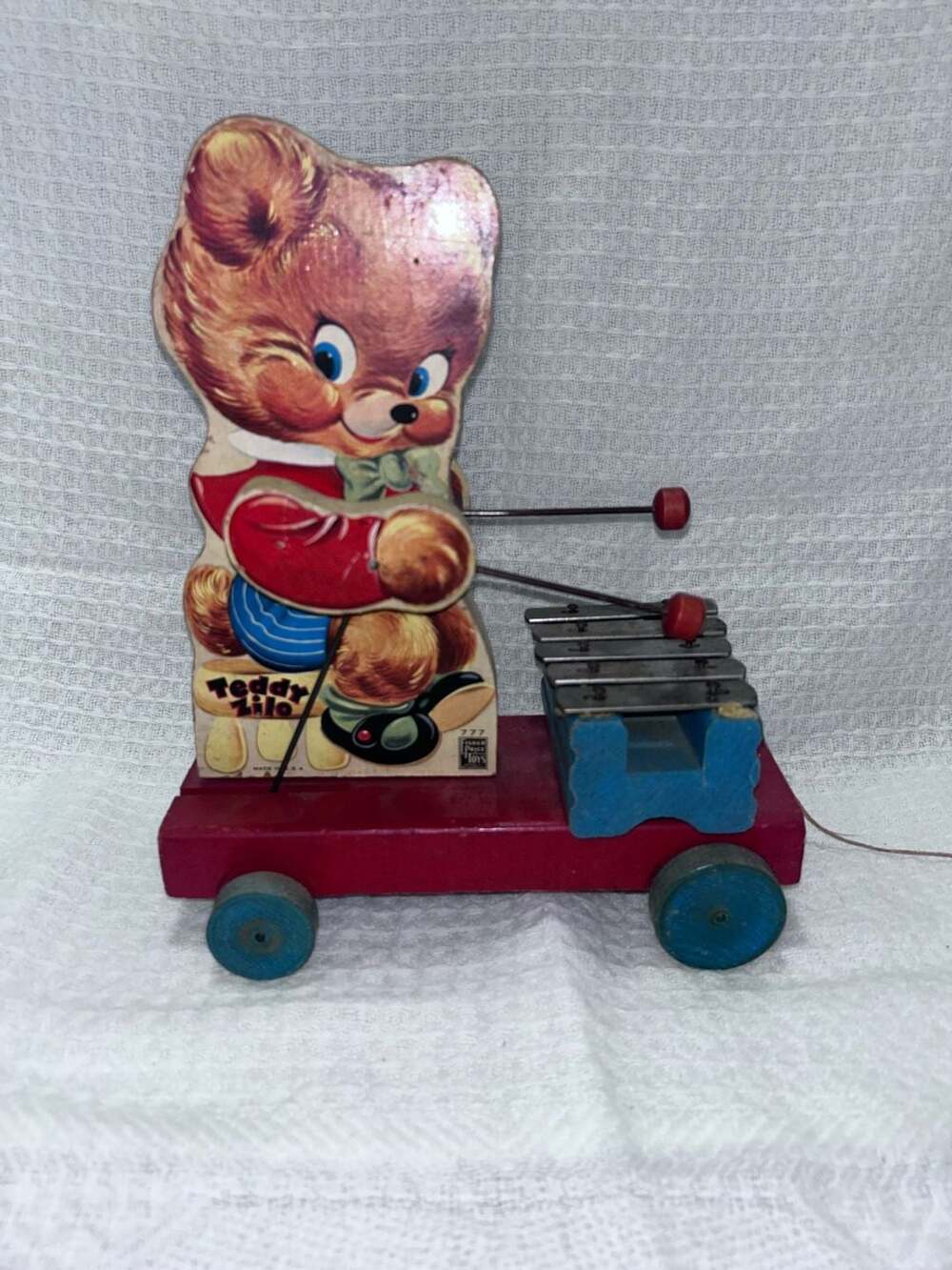 Vintage 1950s Fisher-Price Teddy Zilo Pull Toy No. 777